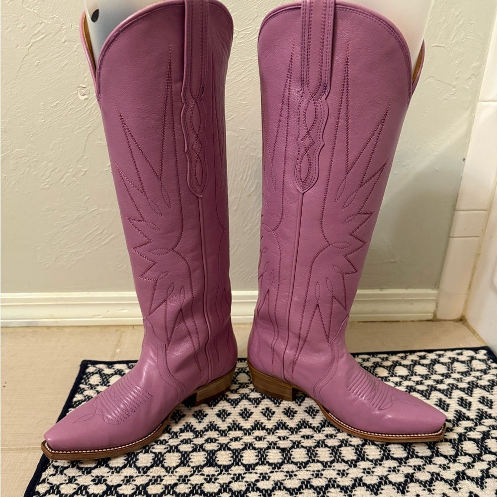 Tecovas Loretta orchid 6.5